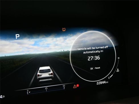 Used 2023 Kia Sorento SX Prestige image 3