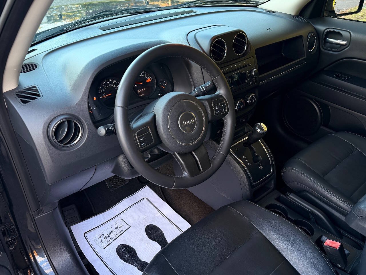 Used 2015 Jeep Patriot High Altitude AWD/4WD image 8