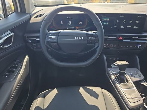 New 2026 Kia Sportage EX FWD image 14
