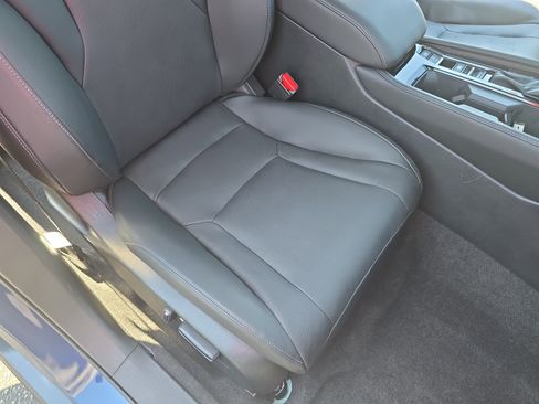 Used 2023 Honda Accord Touring image 10