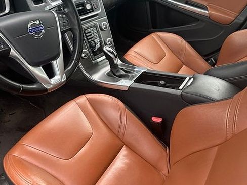 Used 2016 Volvo S60 T5 Premier FWD image 4