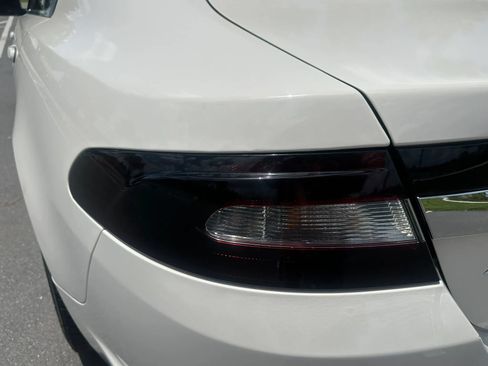 Used 2009 Jaguar XF Luxury RWD image 13