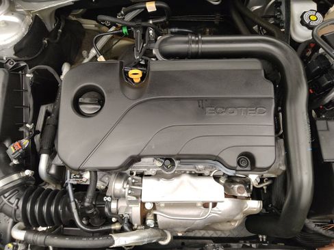 Used 2021 Chevrolet Malibu LS FWD image 30