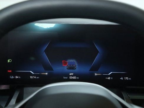 Used 2025 BMW i5 xDrive40 w/ Premium Package image 23