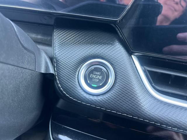 Used 2025 Chevrolet Equinox LT FWD image 23
