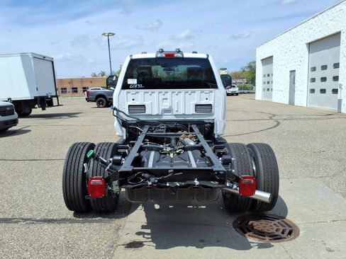 New 2026 Ford F600 4x4 Regular Cab Super Duty w/ XLT Value Package image 6