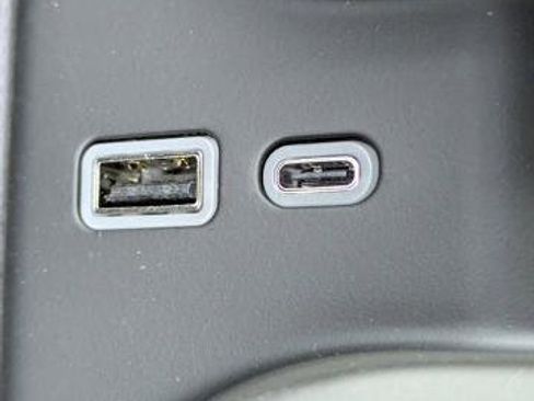 New 2025 GMC Sierra 2500 Denali w/ Denali Reserve Package image 25