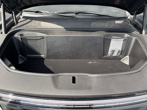 Used 2025 Rivian R1T Adventure image 21