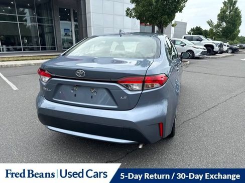 Used 2021 Toyota Corolla LE w/ Carpet Mat Package (TMS) FWD image 14
