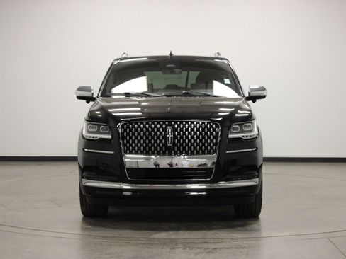Used 2023 Lincoln Navigator Black Label AWD/4WD image 3