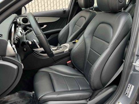 Used 2021 Mercedes-Benz C 300 Sedan w/ AMG Line image 40