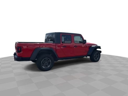 Used 2022 Jeep Gladiator Rubicon w/ Trailer Tow Package AWD/4WD image 8