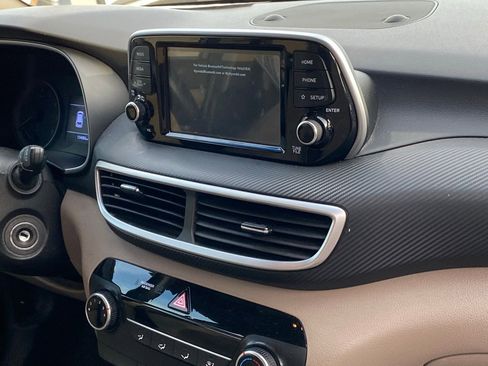 Used 2019 Hyundai Tucson SE image 10