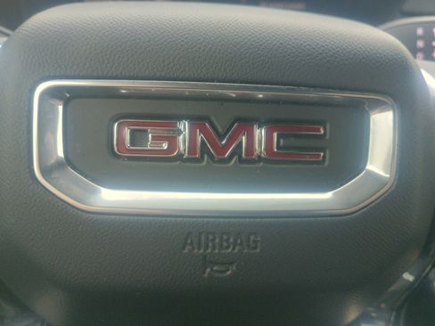 Used 2025 GMC Acadia Elevation w/ LPO, Floor Liner Package image 24