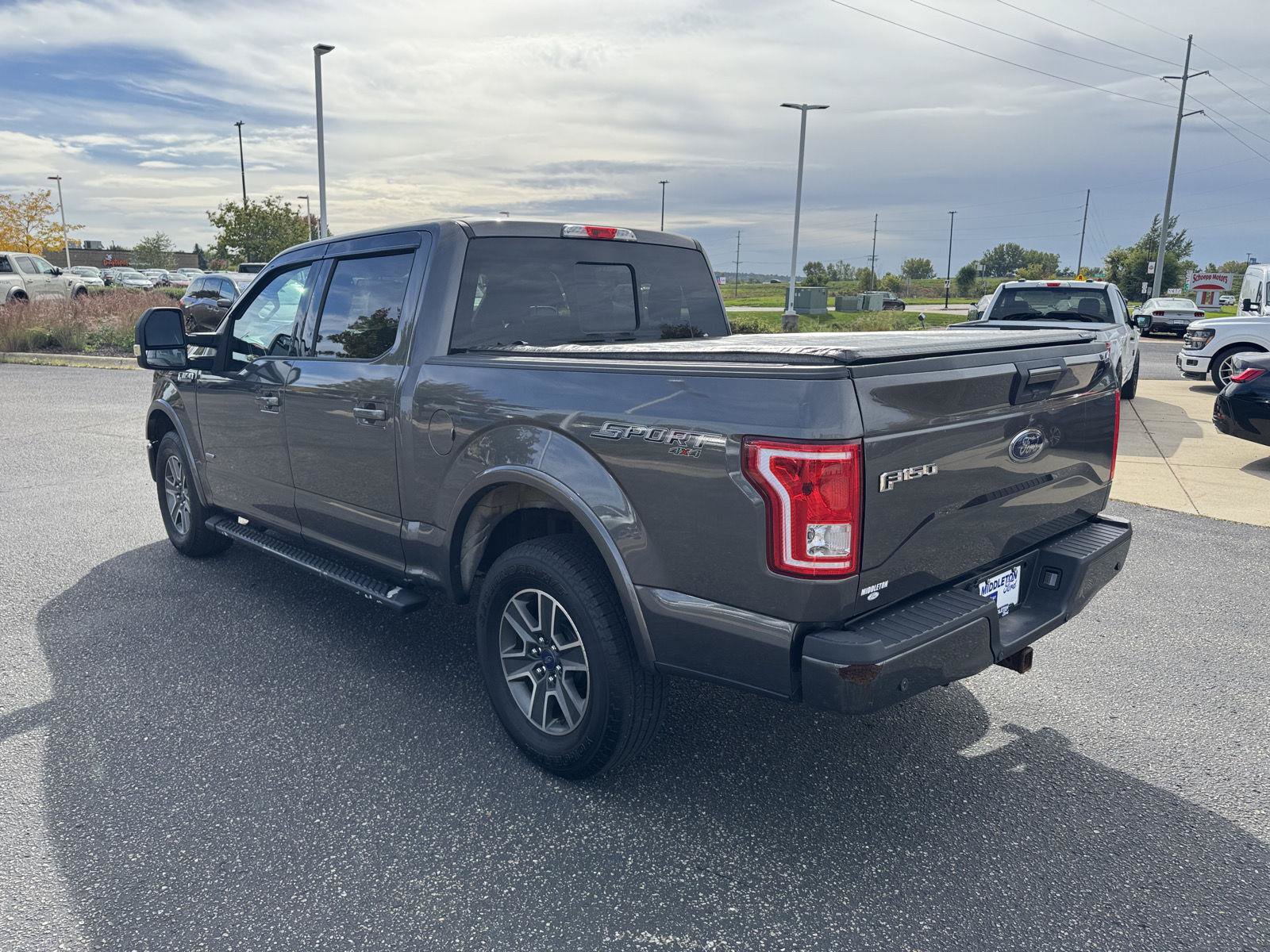 Used 2016 Ford F150 XLT w/ Equipment Group 302A Luxury AWD/4WD image 9