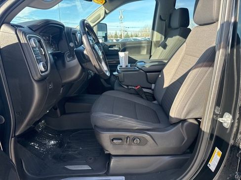 Used 2021 GMC Sierra 2500 SLE w/ SLE Value Package; image 17