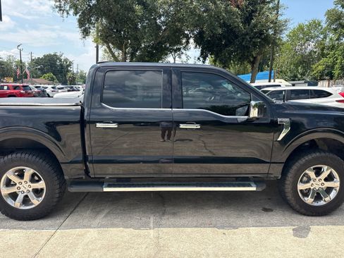 Used 2022 Ford F150 Lariat AWD/4WD image 8