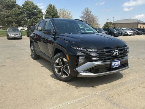 New 2025 Hyundai Tucson SEL image 2