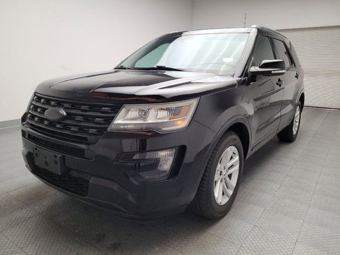 Used 2016 Ford Explorer XLT image 15