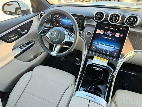 New 2026 Mercedes-Benz GLC 300 4MATIC image 27