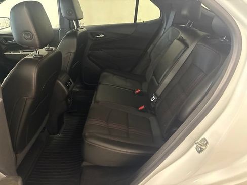 Used 2024 Chevrolet Equinox RS FWD image 30