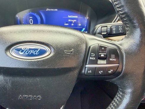 Used 2020 Ford Escape Titanium AWD/4WD image 10