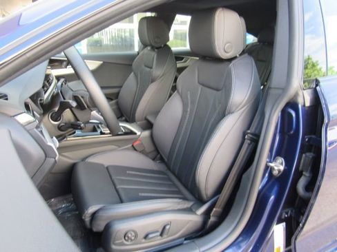 Used 2025 Audi A5 2.0T Premium Plus image 5