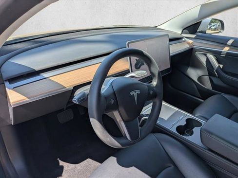 Used 2021 Tesla Model 3 Long Range AWD/4WD image 15