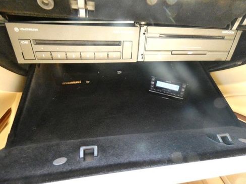 Used 2004 Volkswagen Phaeton W12 image 27