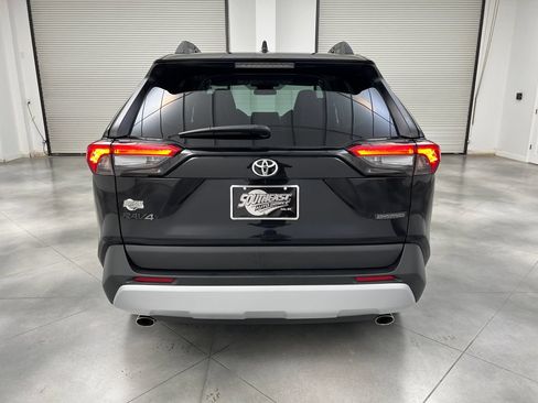Used 2024 Toyota RAV4 Adventure AWD/4WD image 8