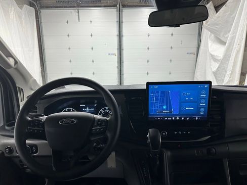 Used 2025 Ford Transit 350 XLT AWD/4WD image 16