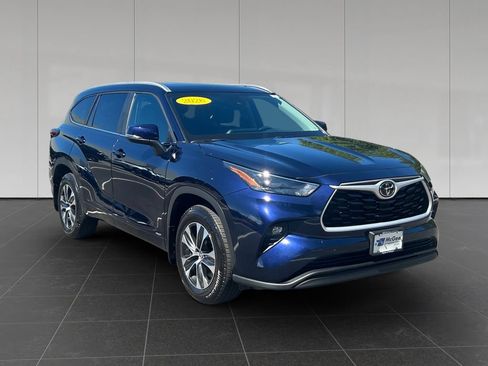 Used 2026 Toyota Highlander XLE w/ Protection Package #3 (TMS) AWD/4WD image 7