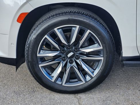 Used 2021 Cadillac Escalade Sport w/ Driver Assist Tech Package AWD/4WD image 10