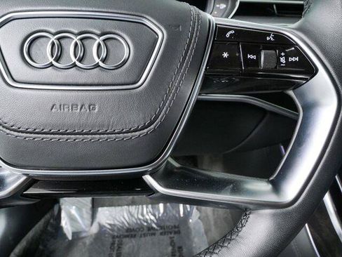 Used 2025 Audi A8 L 3.0T w/ Executive Package AWD/4WD image 12