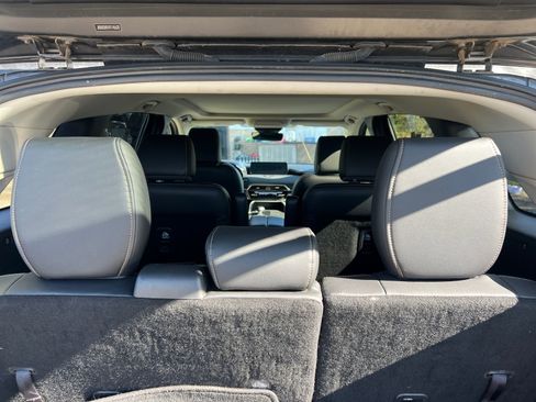 Used 2024 MAZDA CX-90 3.3 Turbo w/ Premium Package image 33