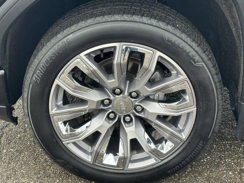 Used 2024 GMC Sierra 1500 Denali w/ Denali Reserve Package image 8