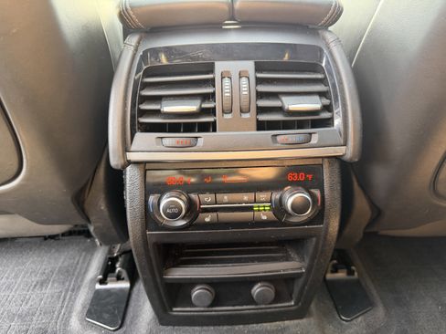 Used 2017 BMW X5 M image 42