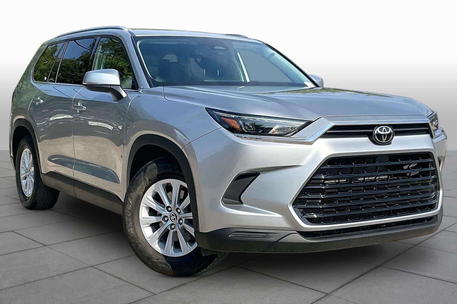 Used 2026 Toyota Grand Highlander FWD image 3