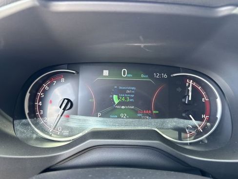 Used 2025 Toyota RAV4 XLE w/ Convenience Package image 38