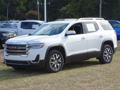 Used 2023 GMC Acadia SLE w/ Driver Convenience Package