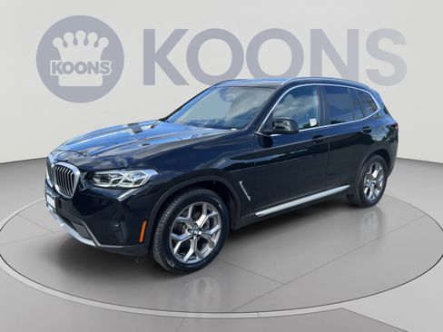 Used 2024 BMW X3 xDrive30i w/ Premium Package AWD/4WD image 1