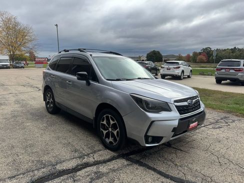 Used 2017 Subaru Forester 2.0XT Touring image 7