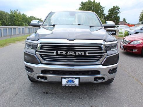 Used 2019 RAM 1500 Laramie AWD/4WD image 2