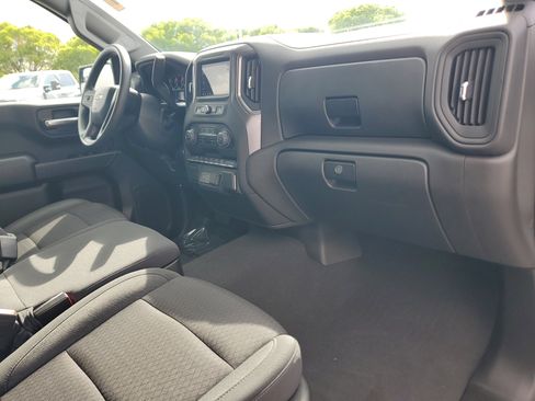 Used 2022 Chevrolet Silverado 1500 Custom RWD image 13