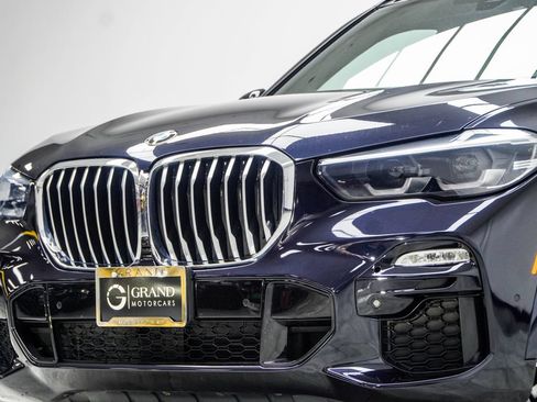 Used 2021 BMW X5 xDrive40i w/ M Sport Package AWD/4WD image 2