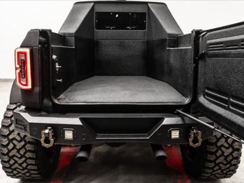 Used 2022 Ford Bronco Outer Banks image 14