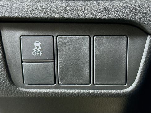 Used 2023 Honda CR-V LX image 17