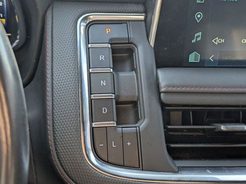 Used 2023 Chevrolet Tahoe RST RWD image 20
