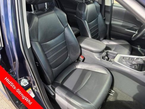 Used 2019 Toyota RAV4 XLE Premium w/ Cold Weather Package AWD/4WD image 11