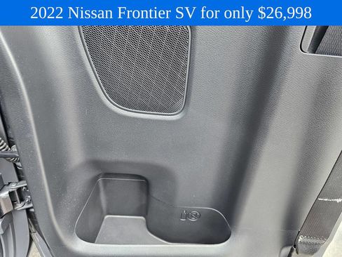 Used 2022 Nissan Frontier SV w/ Technology Package RWD image 17